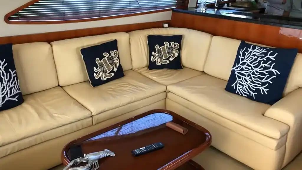 Bertram Convertible 570 for Sale