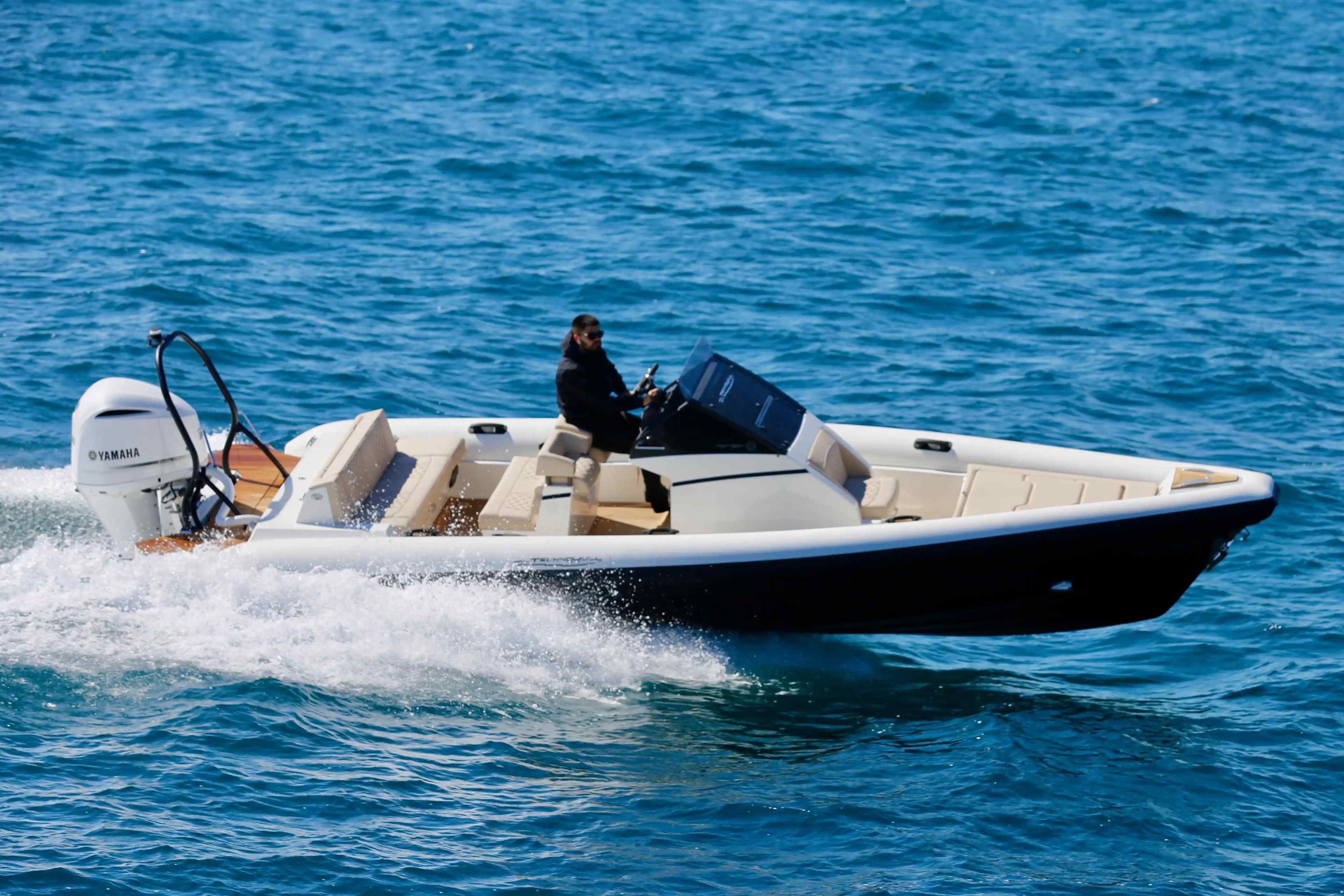 Yacht