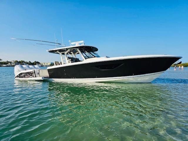 Pursuit S 428 For Sale