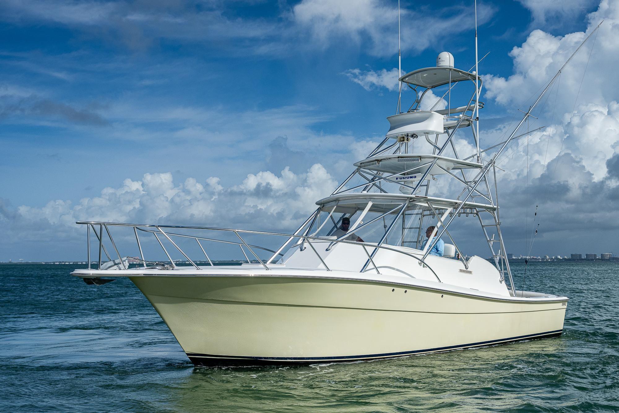 Topaz 32 Express For Sale