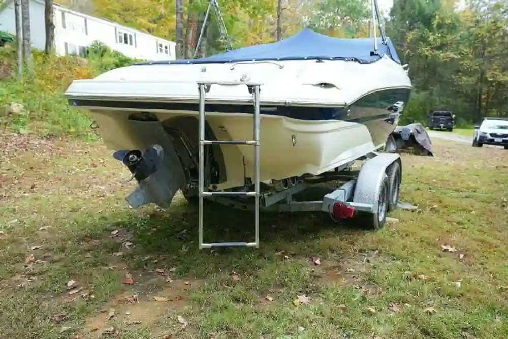 Stingray Boats 225 CR for Sale
