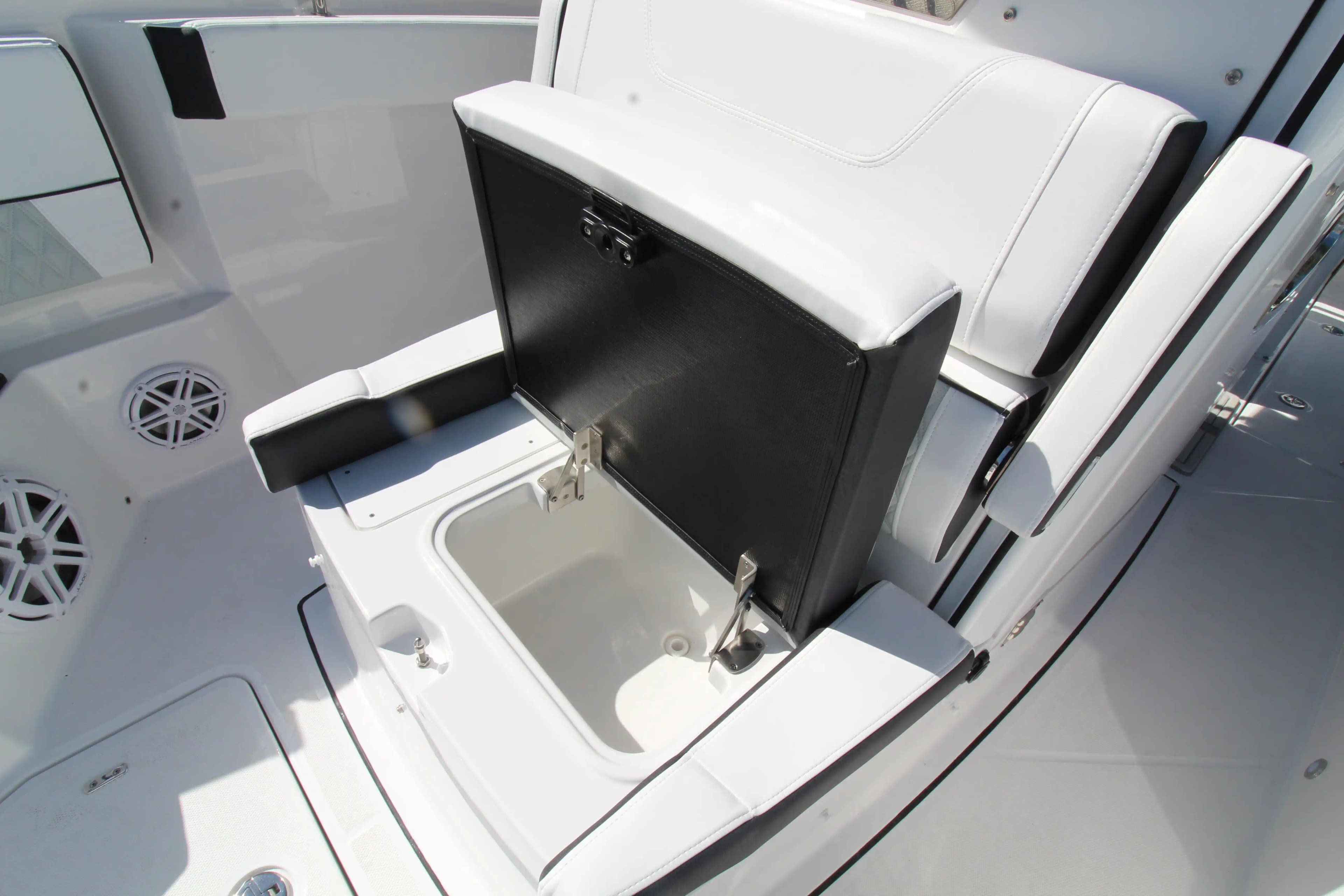 2024 Blackfin Boats 272CC for Sale in Bonita Springs, Florida Center Console 5