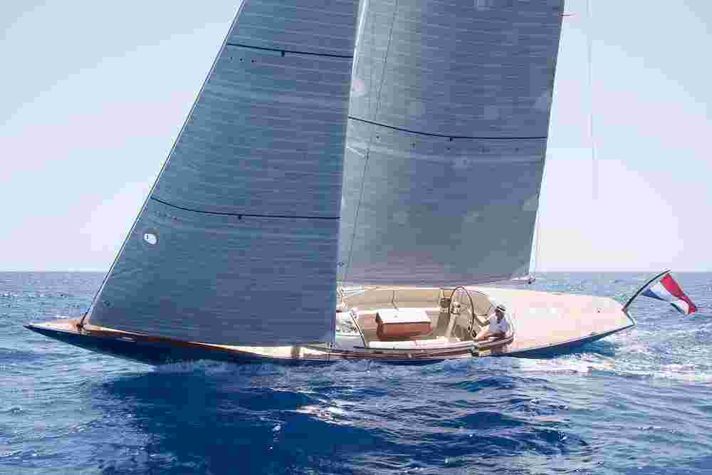 2026 Leonardo Eagle 44