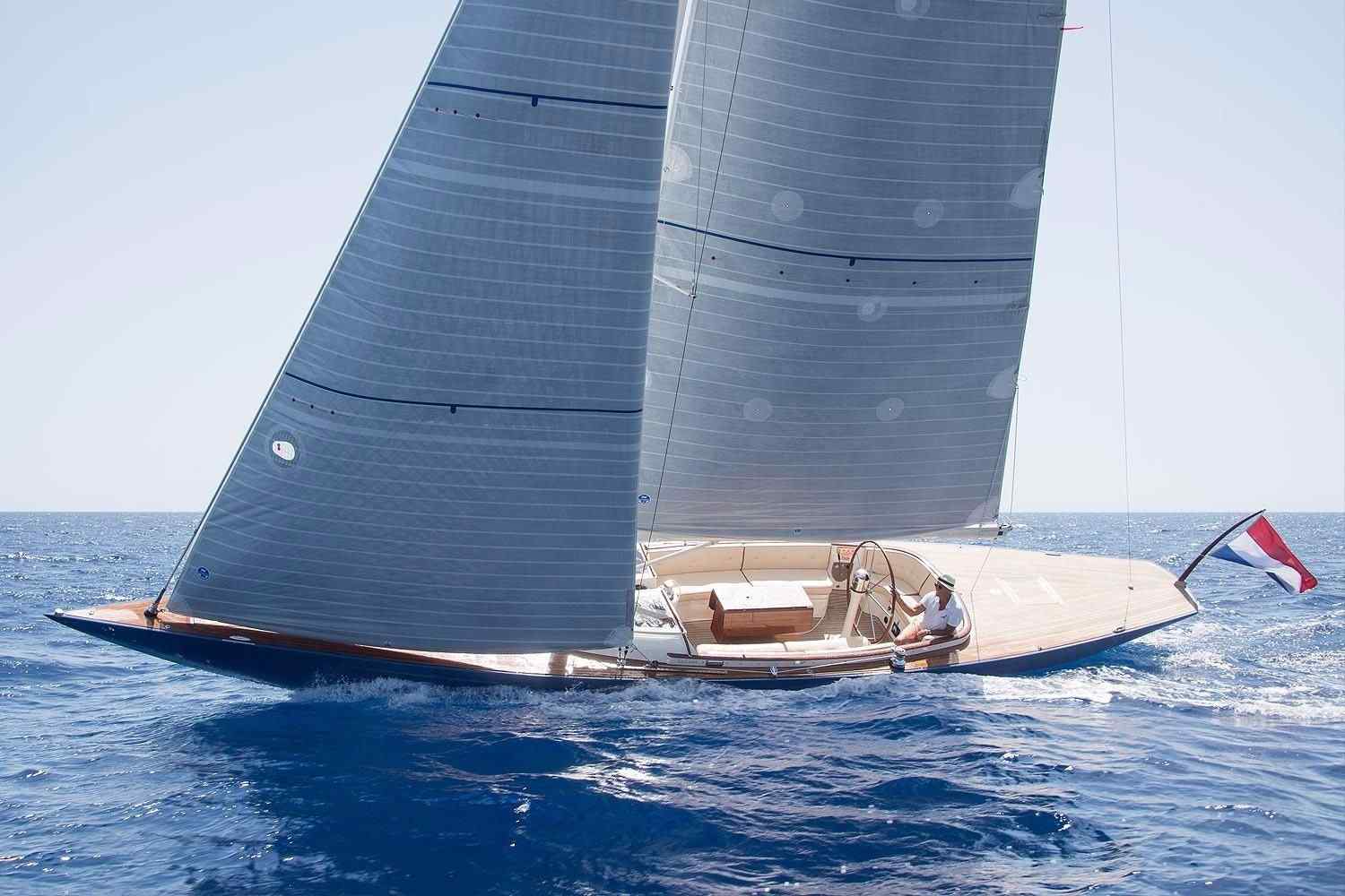 Yacht