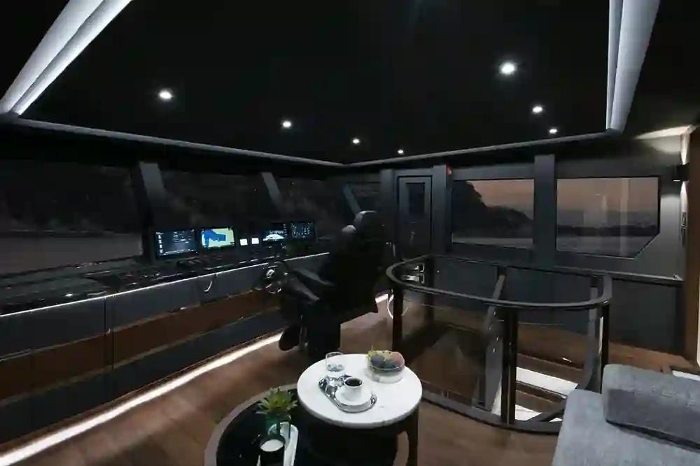 Lazzara UHV 90 For Sale