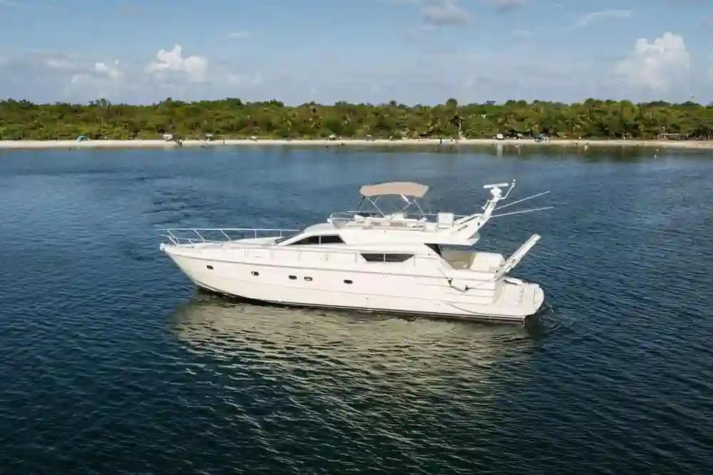 Ferretti Yachts 55 For Sale