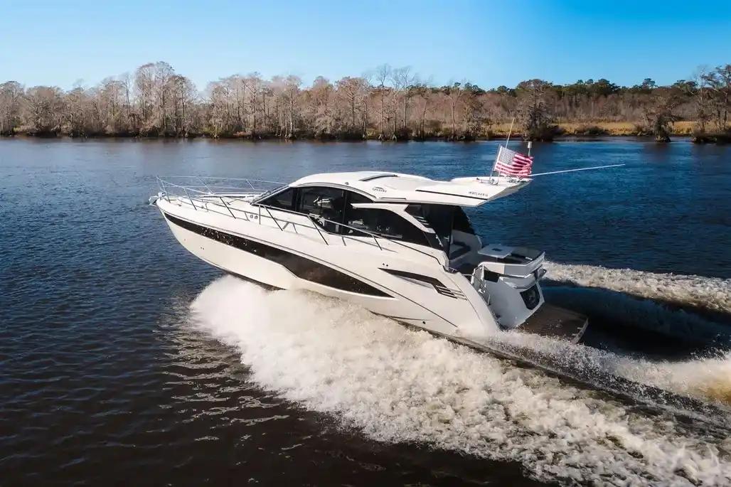 Galeon Yachts 425 HTS For Sale