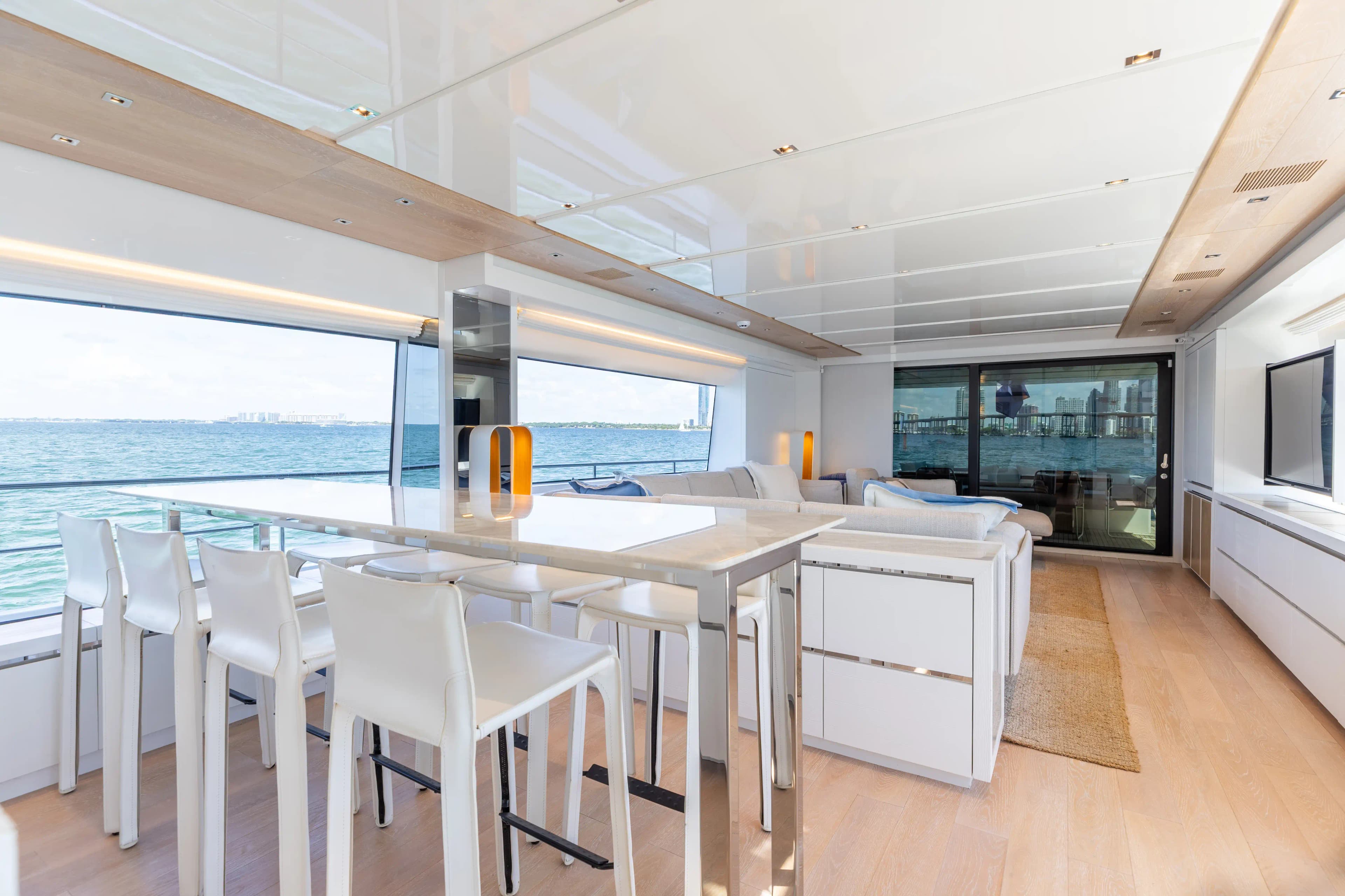 2022 Sanlorenzo SL86 Sold in Coconut Grove, Florida Flybridge 5