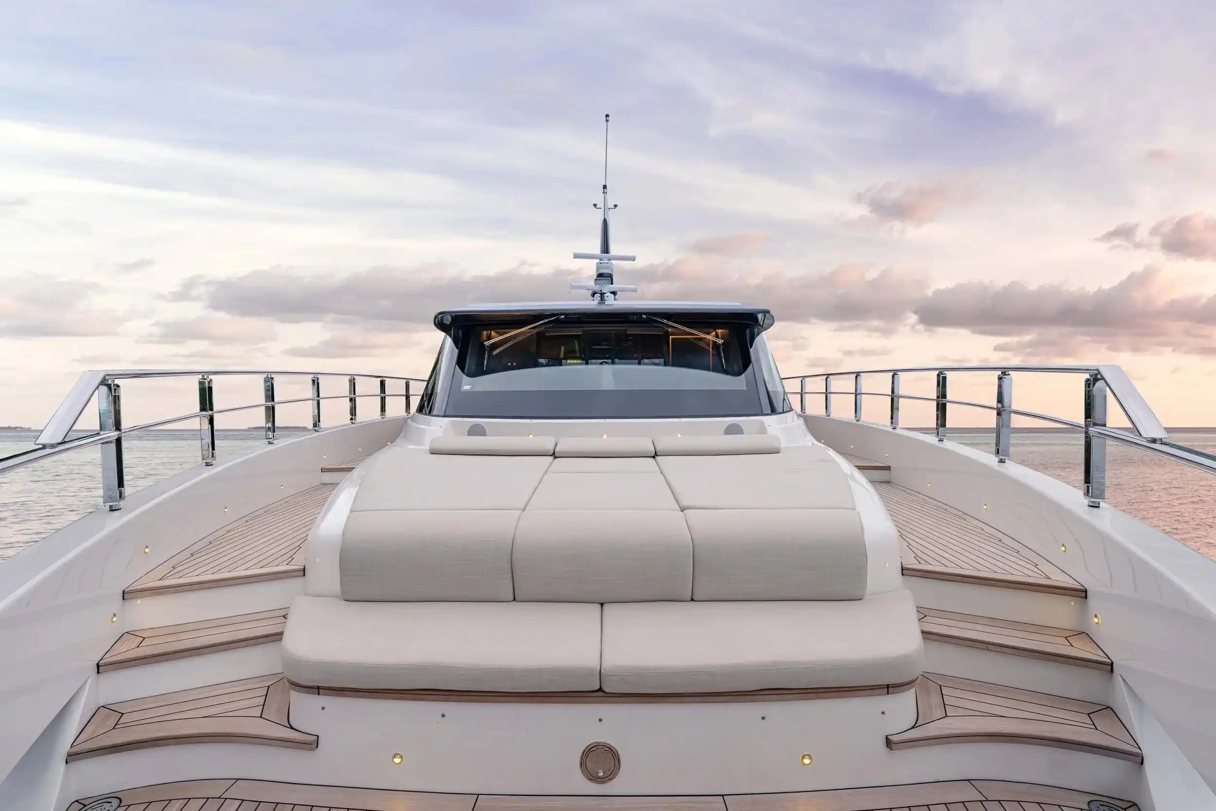 Alpha Custom Yachts Squalo 100 zum Verkauf