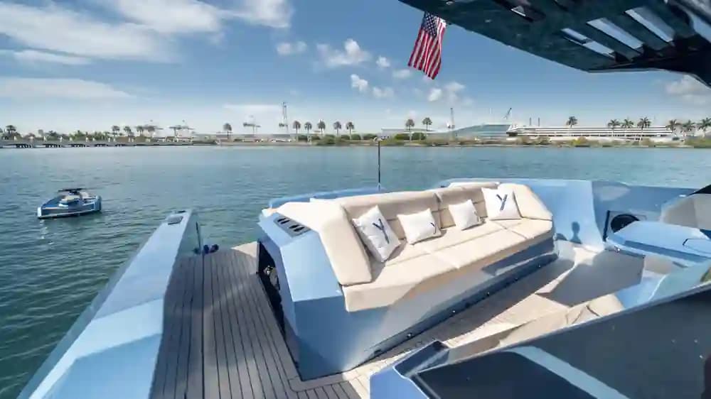 2024 Vanquish Yachts VQ58 Sold in Miami, Florida Motor Yacht 4