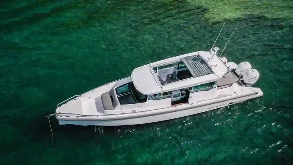 2024 Axopar 37 XC Cross Cabin Sold in San Diego, California Center Console 3