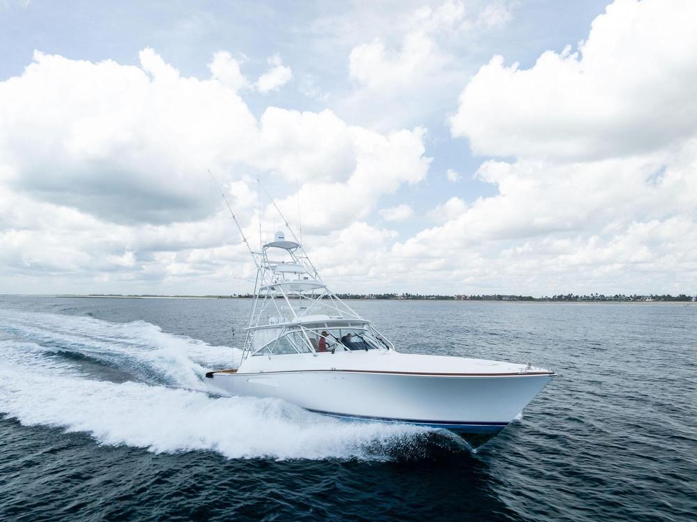 2010 Viking Yacht 52O