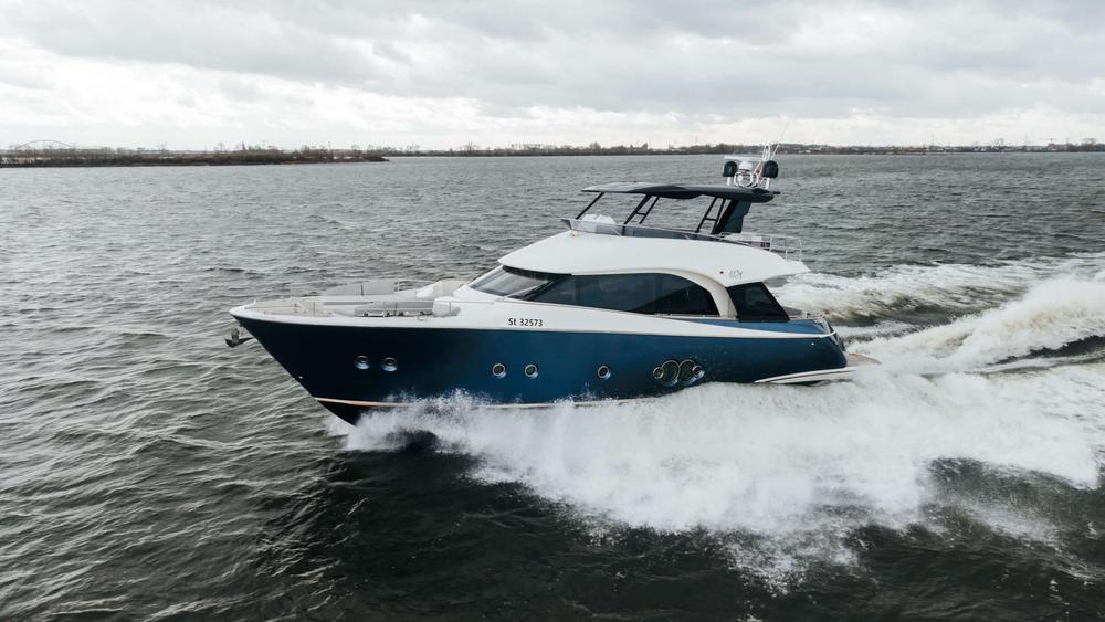 2012 Monte Carlo Yachts MCY 65