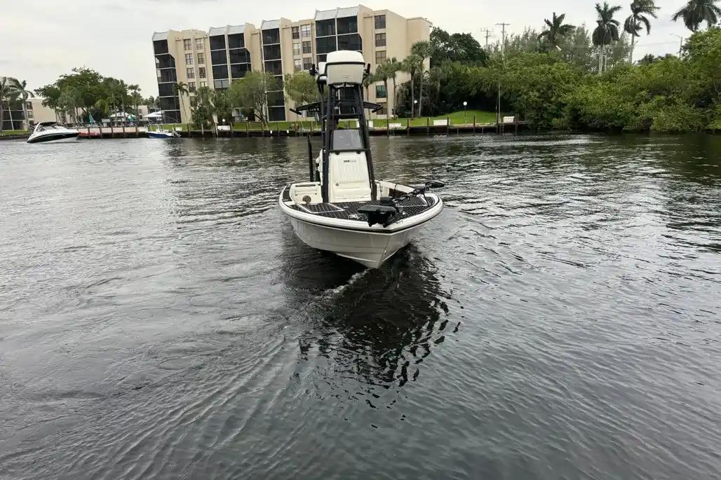 Pathfinder Boats 2500 Hybrid For Sale