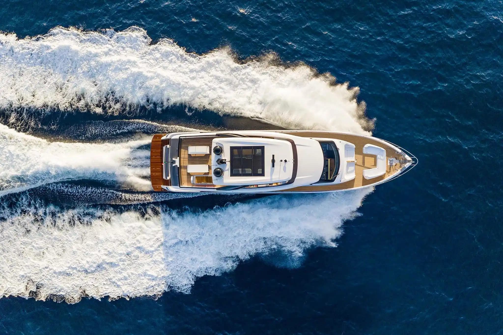 Ferretti Yachts 860 te koop