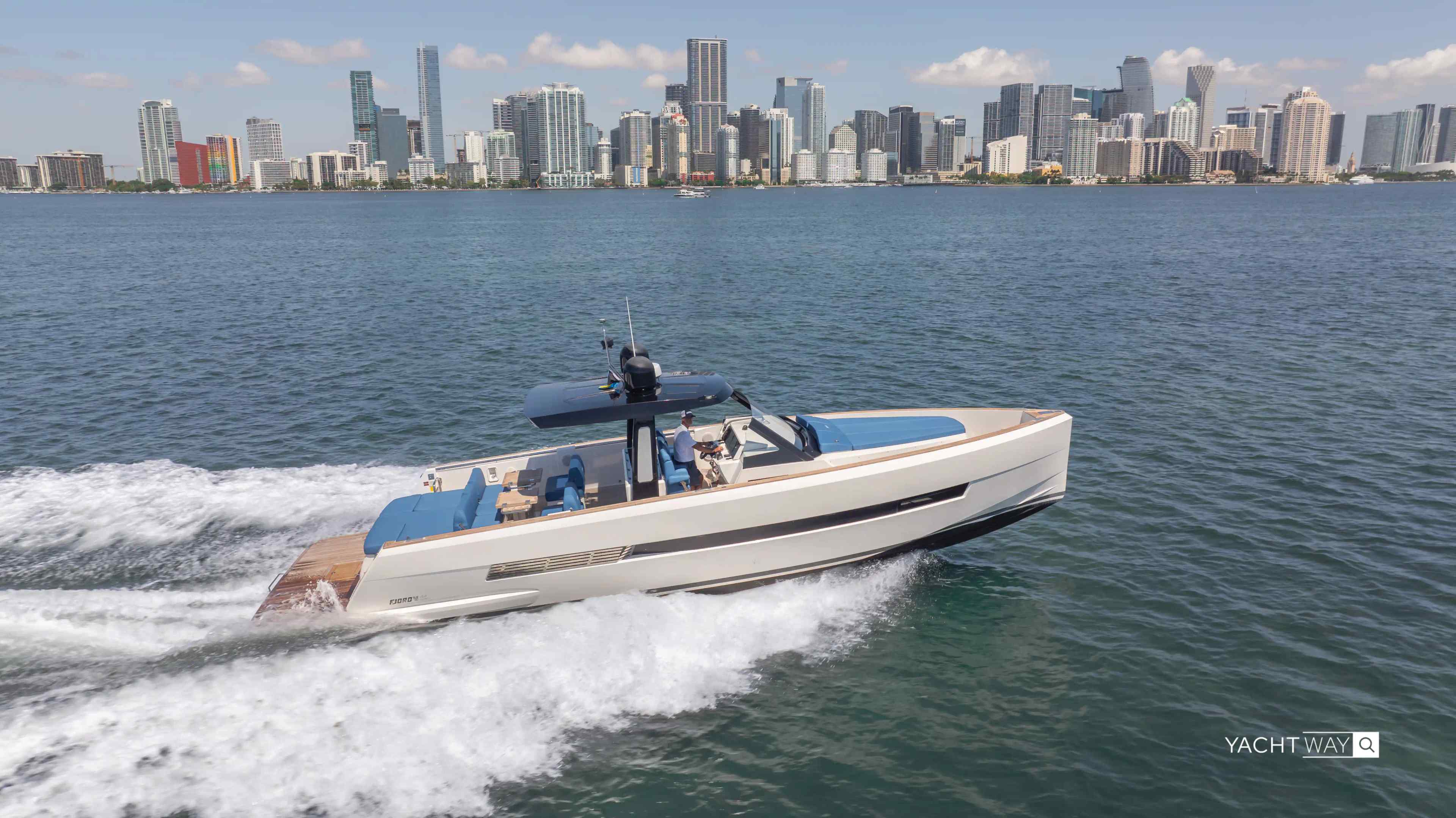 Yacht