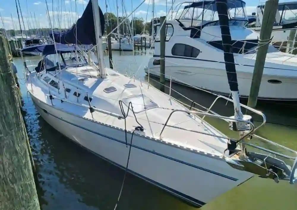 1995 Catalina Yachts 400 for Sale in Tracys Landing, Maryland Monohull 4