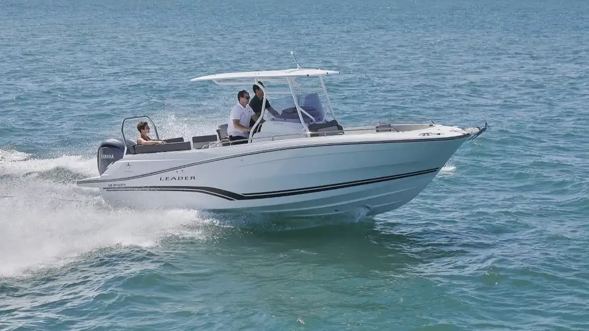 2023 Jeanneau Leader 7.5 CC in vendita a Fort Lauderdale, Florida Center Console