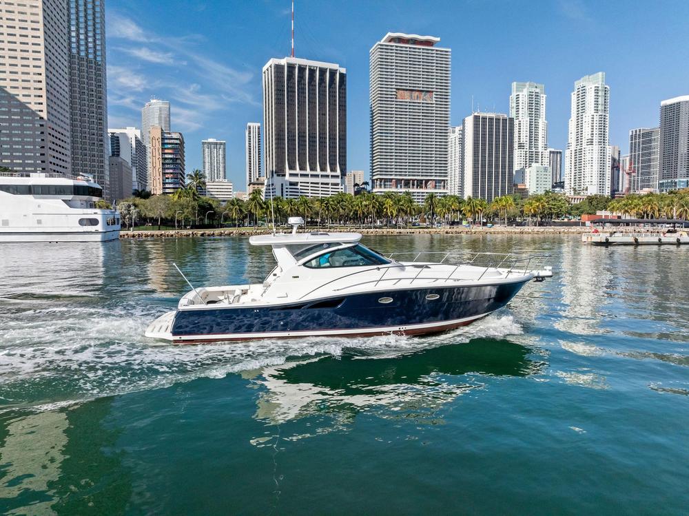 2004-tiara-yachts-4200-open-power-9616478-20241209062712184-1_XLARGE.jpg
