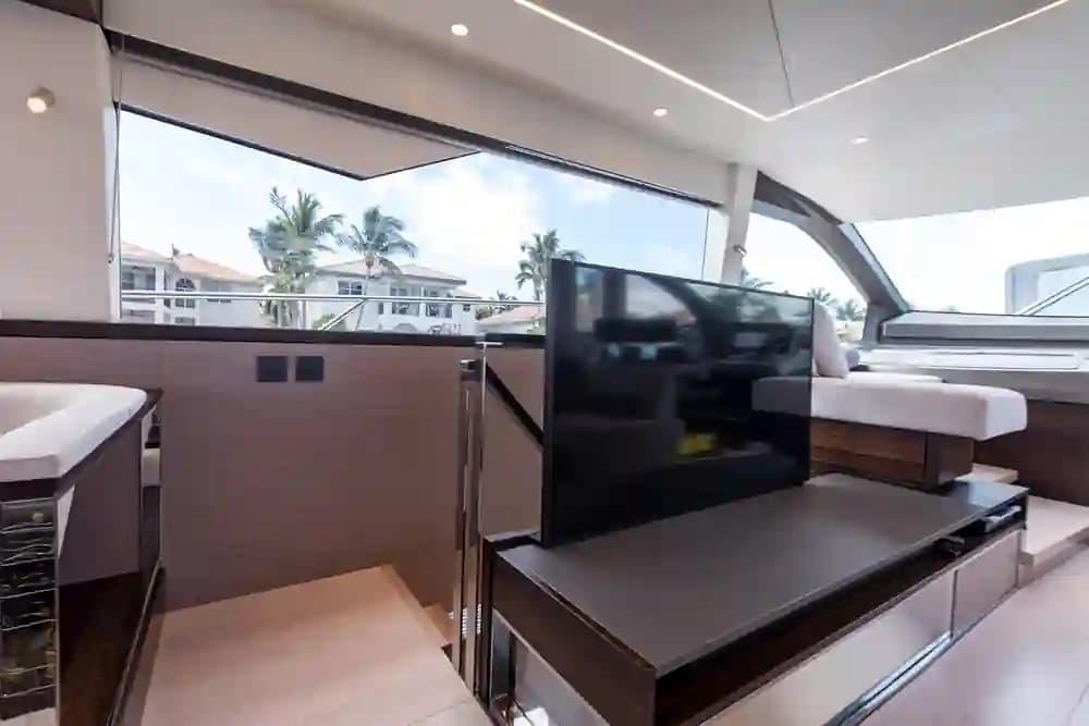 2022 Sunseeker Manhattan 68 Verkauft in Hollywood, Florida Motor Yacht 3