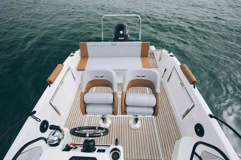 Beneteau Flyer 7 SUNdeck For Sale