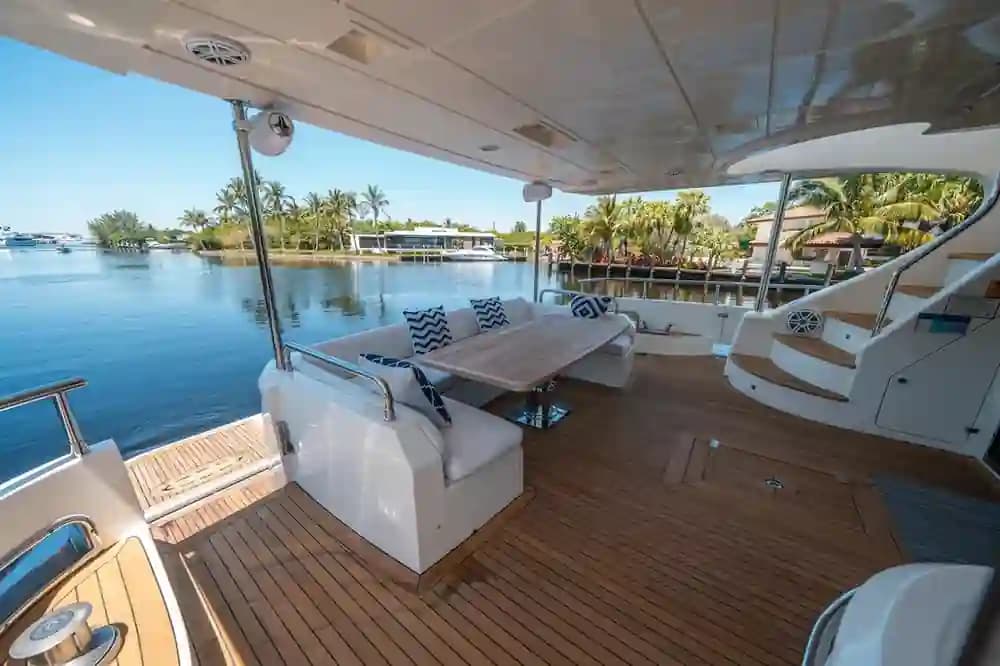 2010 Azimut 75 Fly à vendre à Fort Lauderdale, Florida Flybridge 4