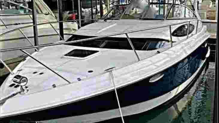 2006 Regal 3060 Window Express