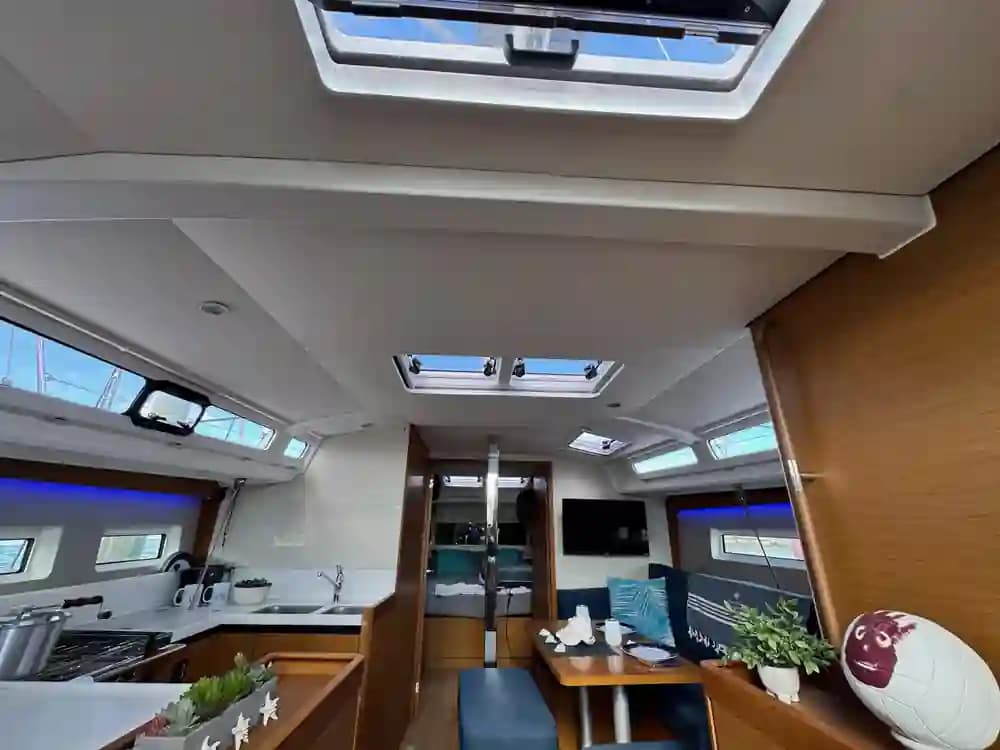 2020 Jeanneau Sun Odyssey 440 for Sale in Boston, Massachusetts Monohull 2
