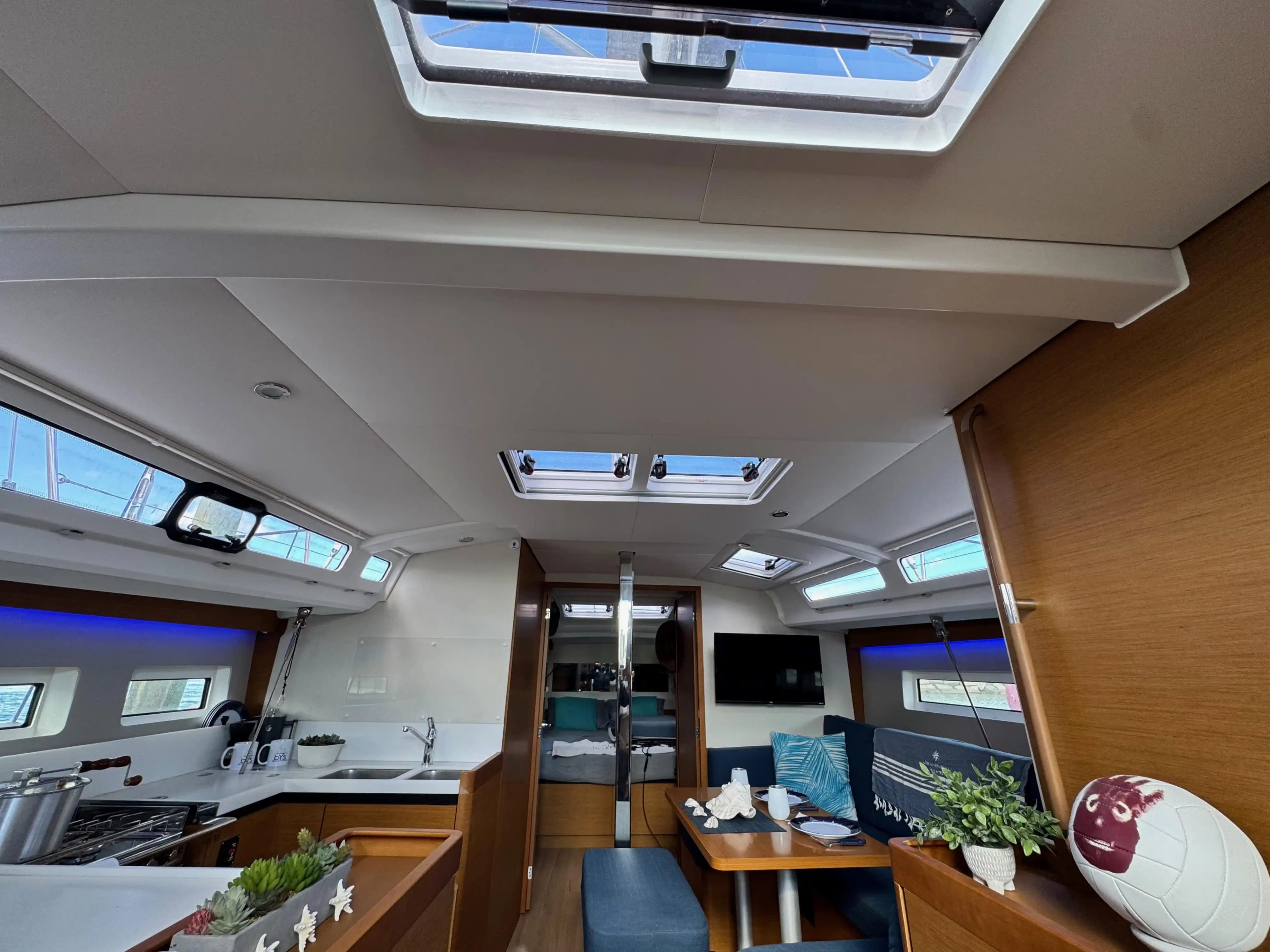 2020 Jeanneau Sun Odyssey 440 for Sale in Boston, Massachusetts Monohull 1