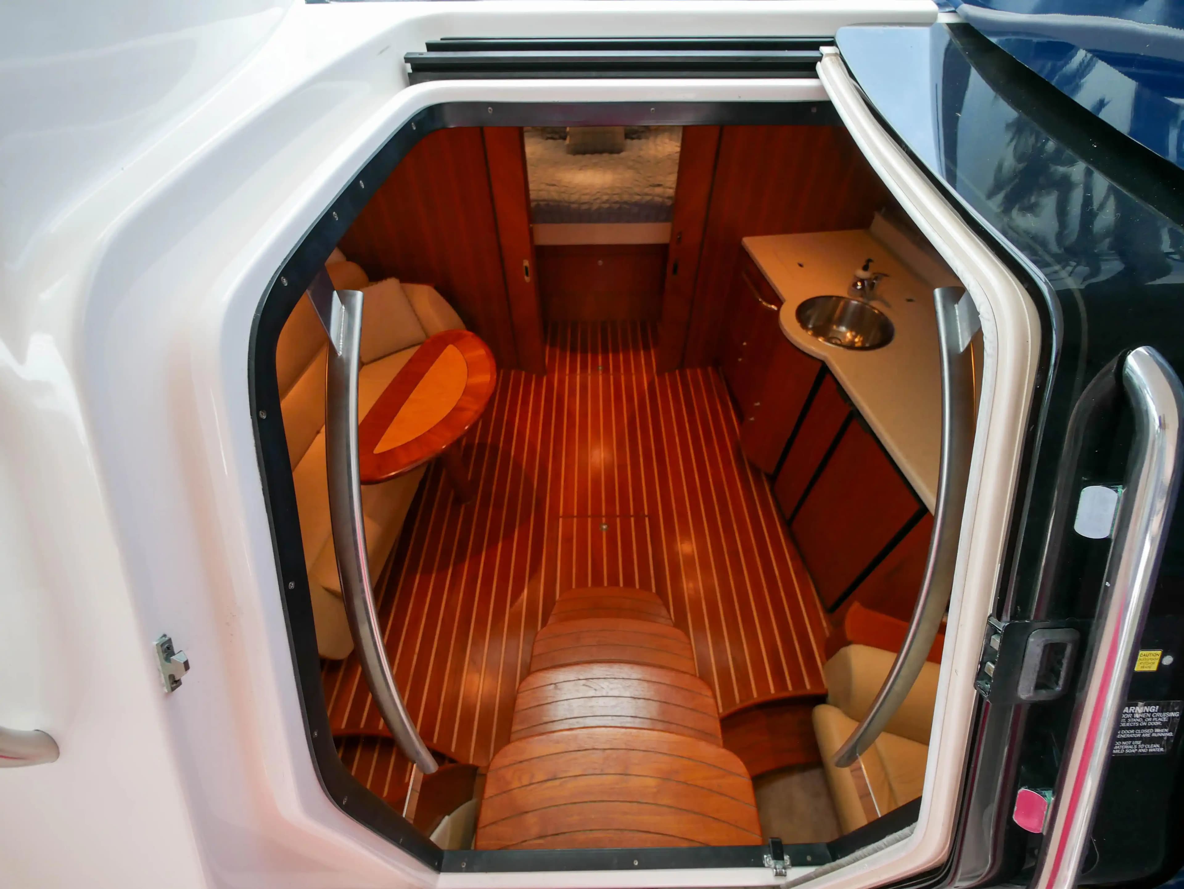 2008 Tiara Yachts 3900 Sovran for Sale in Boca Raton, Florida Express Cruiser 2