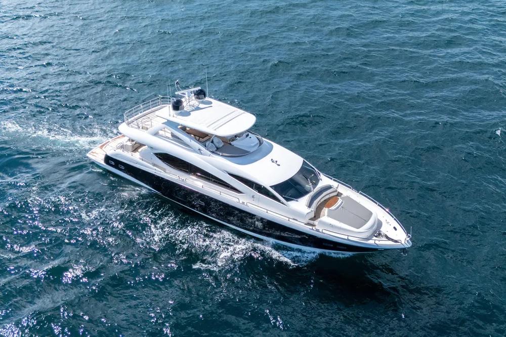 2012 Sunseeker 88 Yacht