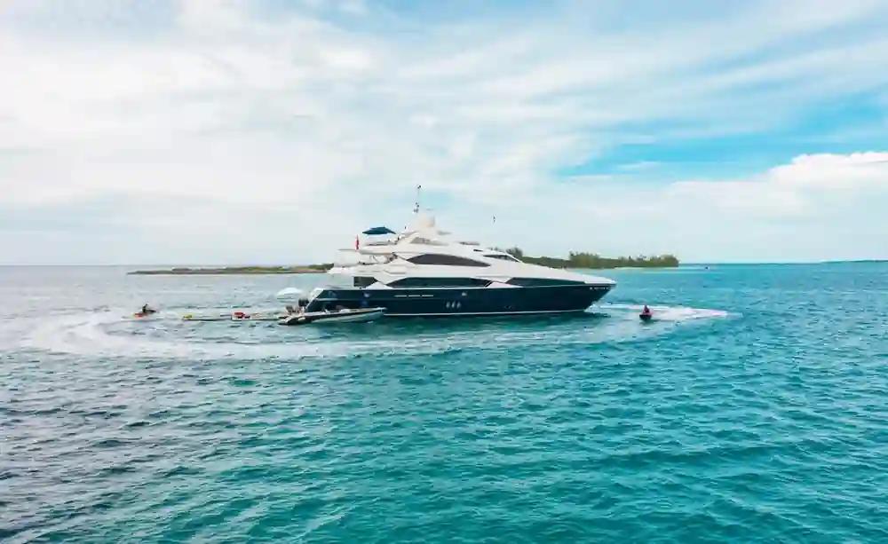Sunseeker 121' in vendita