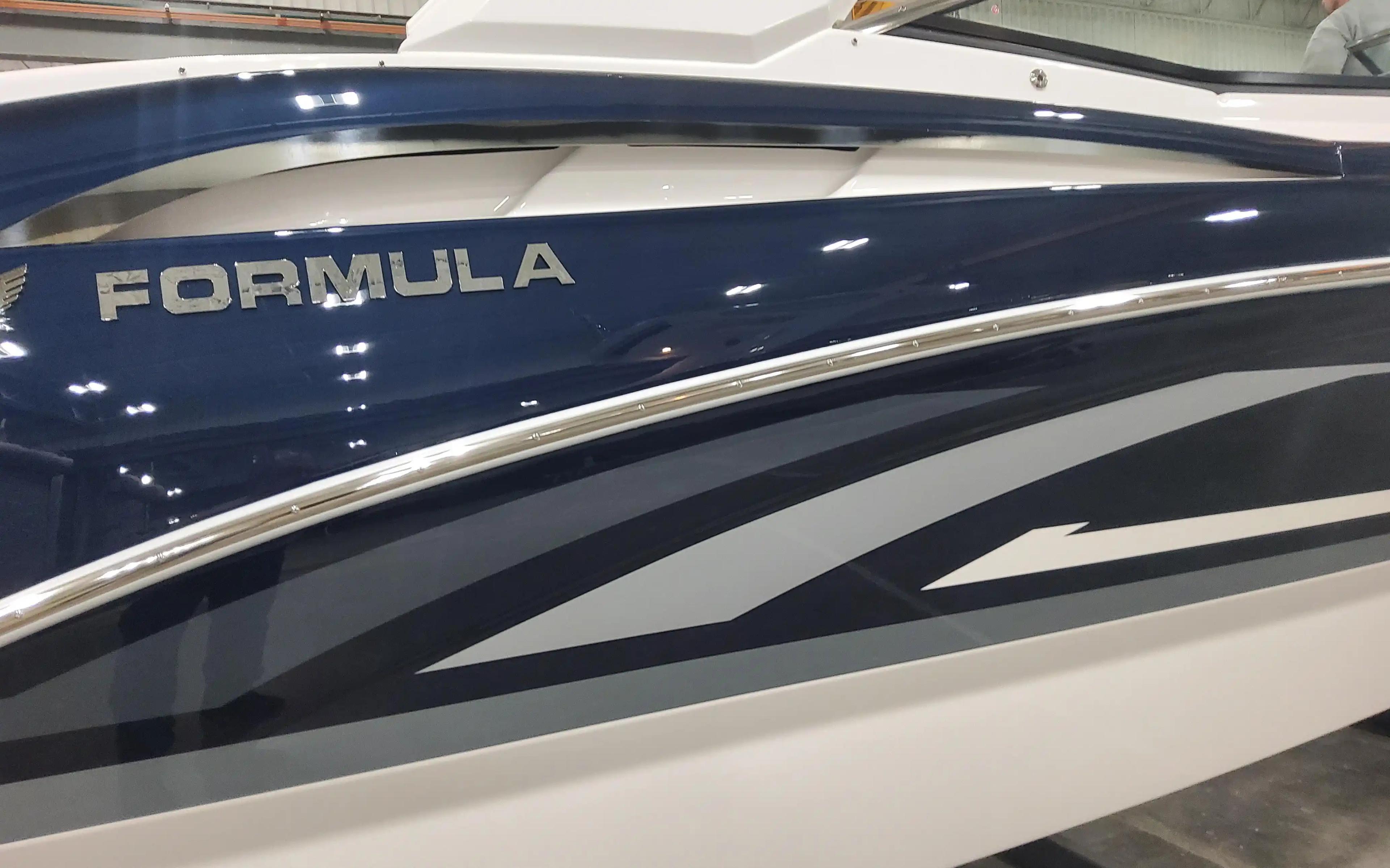 Formula Boats 310 Bowrider For Sale