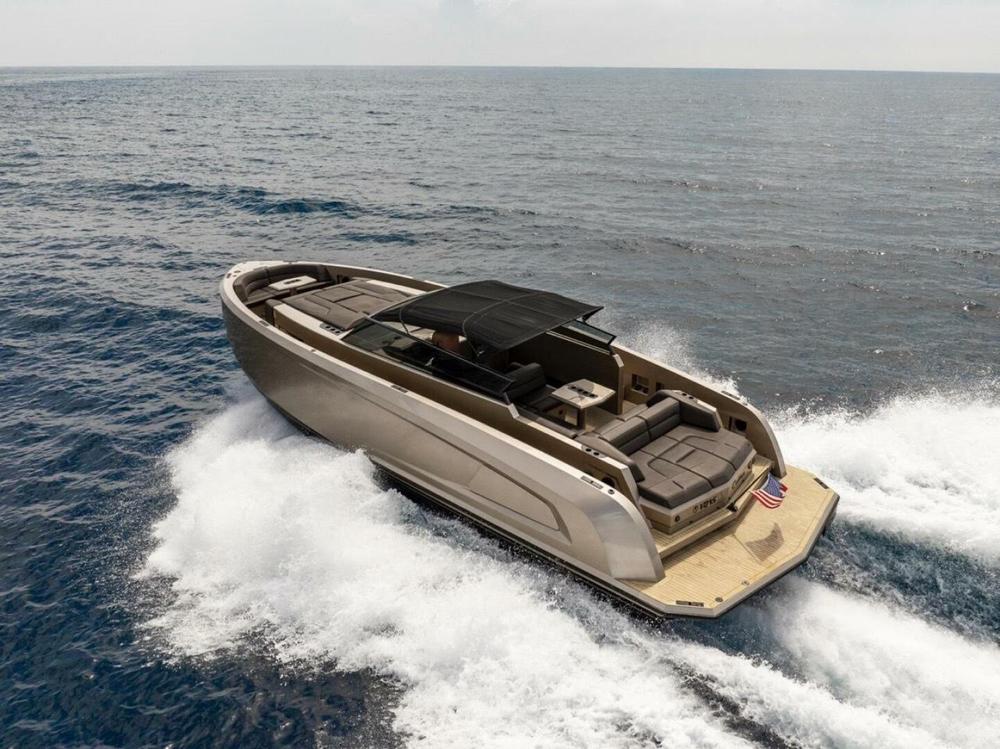 2022-vanquish-yachts-vq45-power-9687074-976490834-0-090420250710-3.jpg