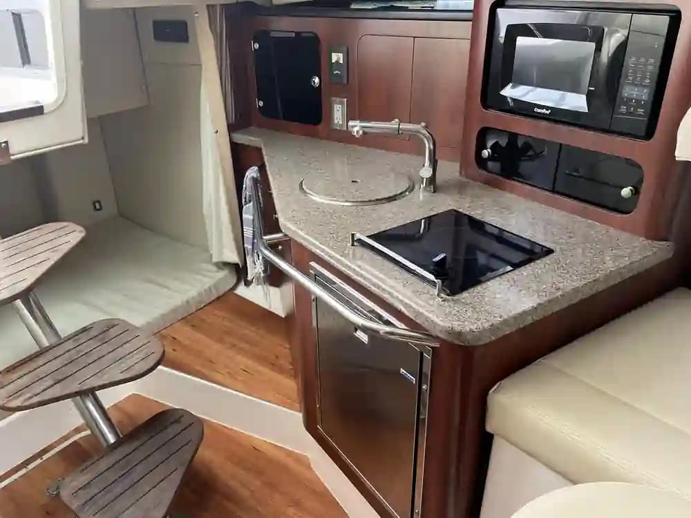 Robalo R305 for Sale