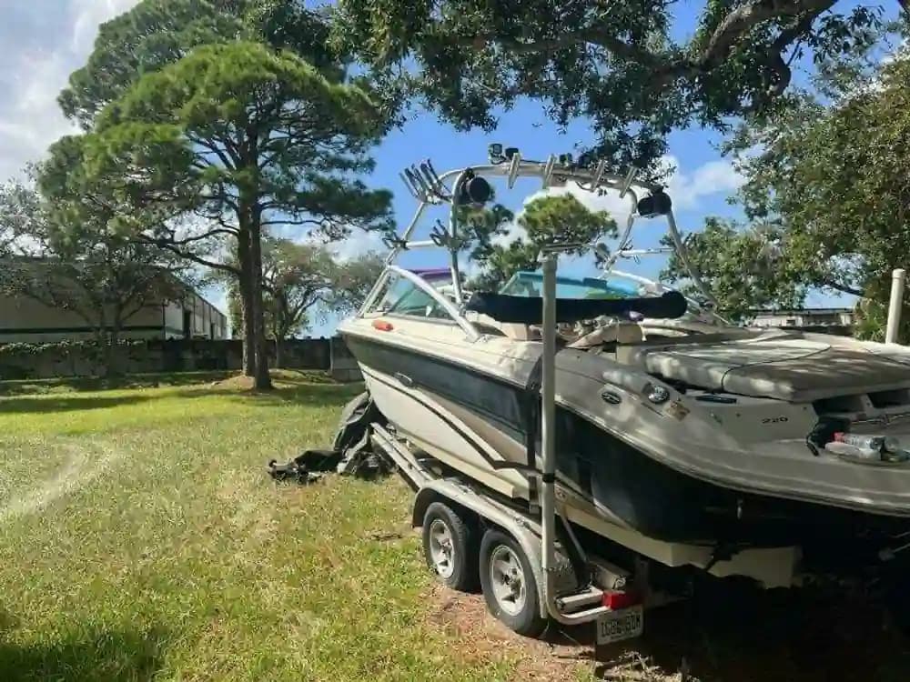 Sea Ray 220 Bow Rider for Sale