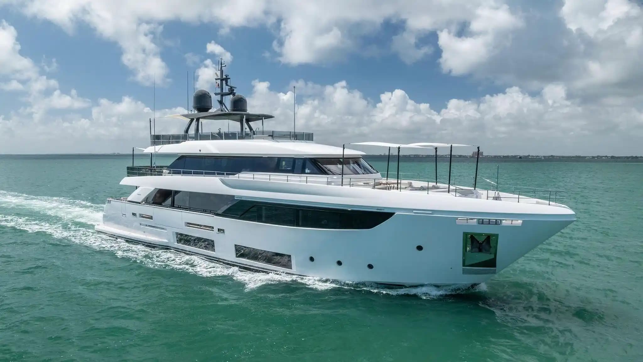 Custom Line Navetta 33 for Sale
