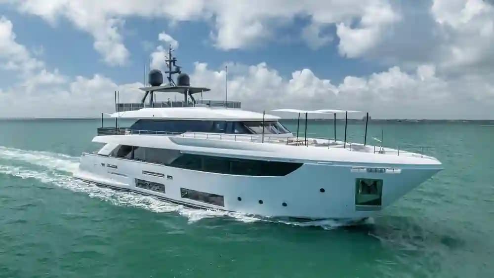 Custom Line Navetta 33 for Sale
