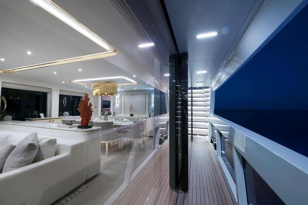 2027 Lazzara UHV 90 for Sale in Fort Lauderdale, Florida Motor Yacht 2