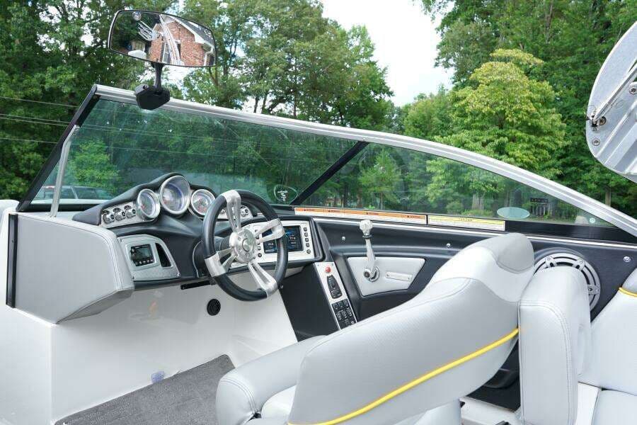 2014 MasterCraft X25 for Sale in Greensboro, North Carolina Bowrider 4