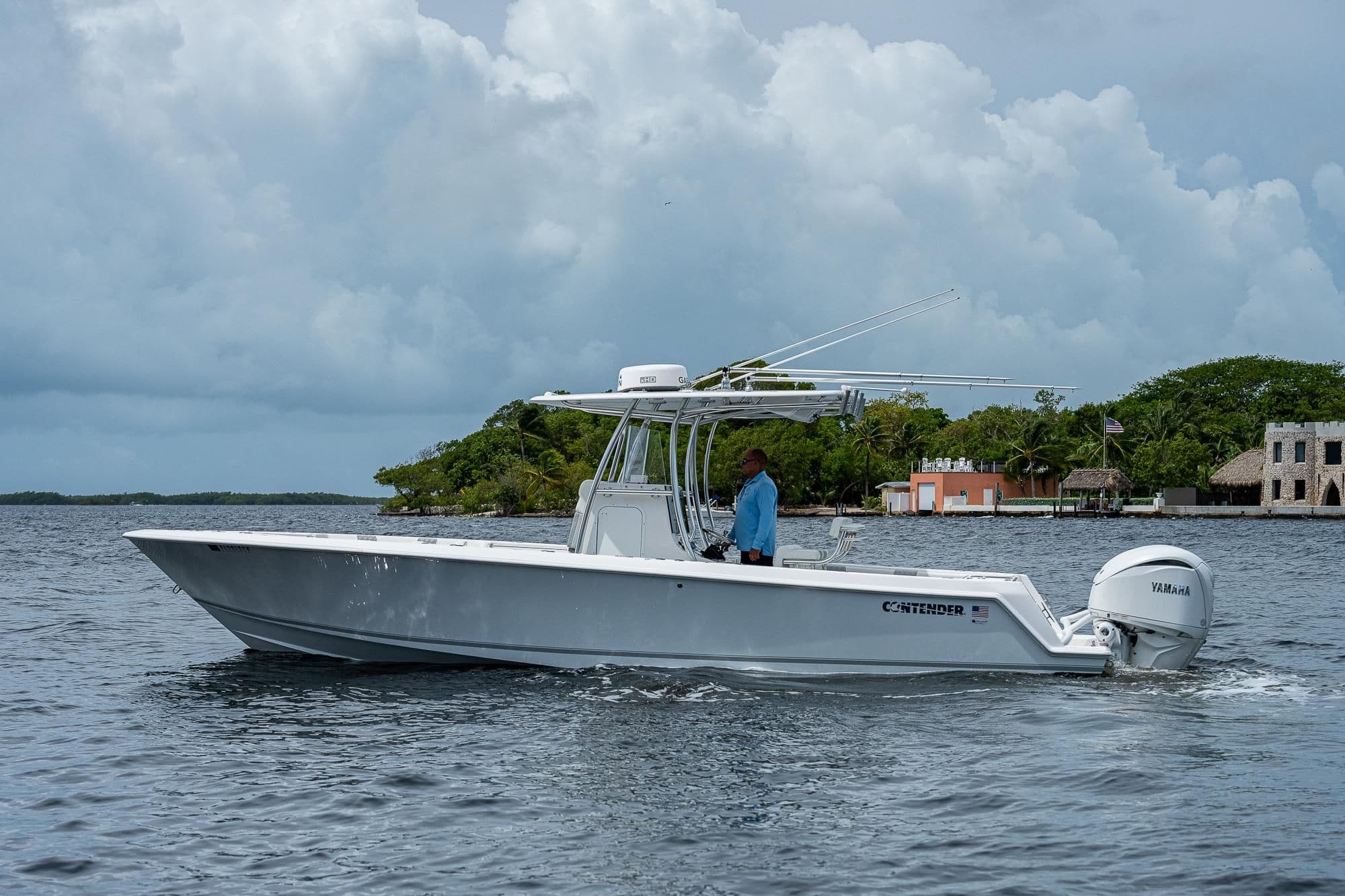 Contender 30ST for Sale