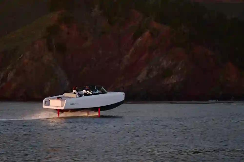 Candela C-8 DC à vendre