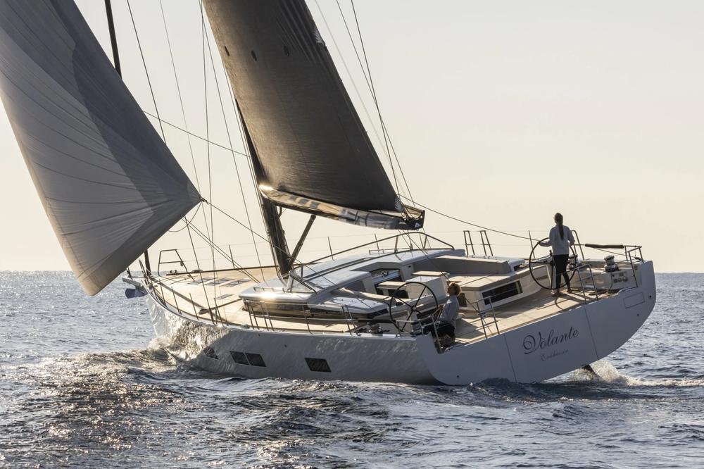 YYACHT_20ff_02313-scaled-1.jpg