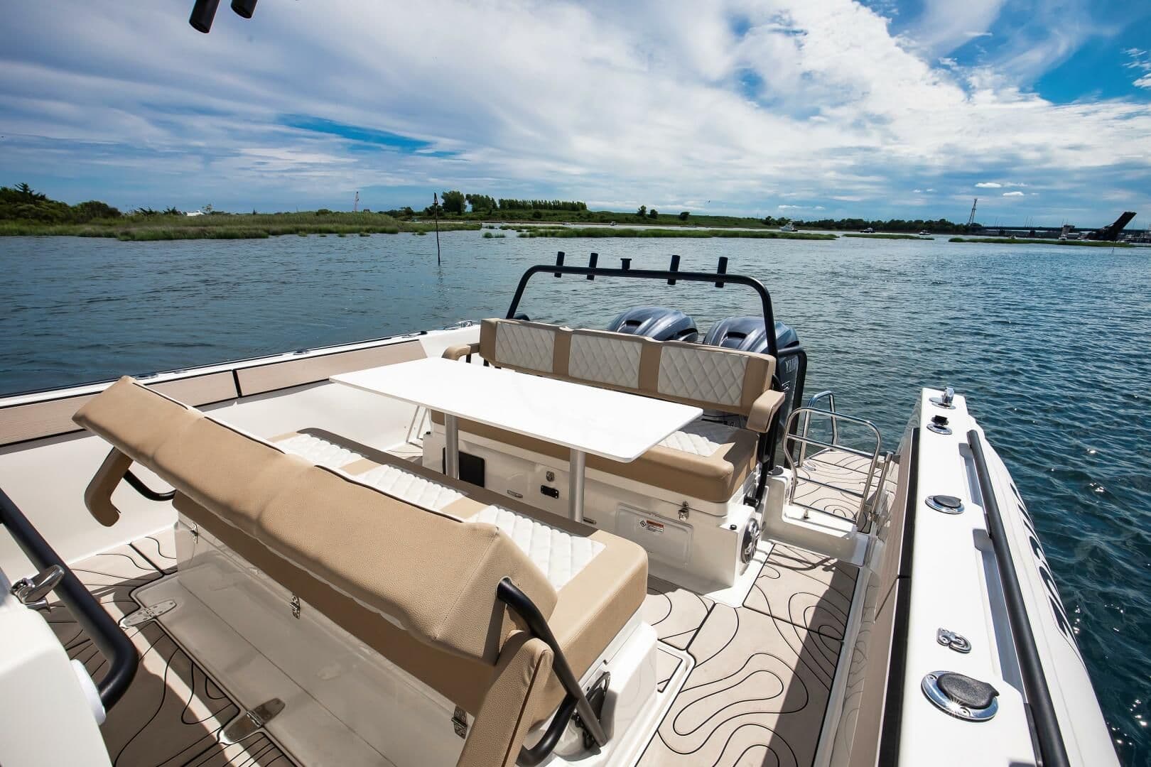 2025 Zodiac X10CC Sold in Fort Lauderdale, Florida RIB (Rigid Inflatable) 5