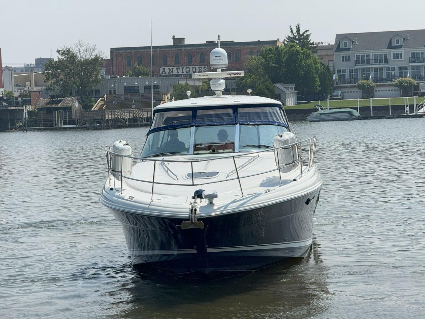 Sea Ray Sundancer 44 For Sale