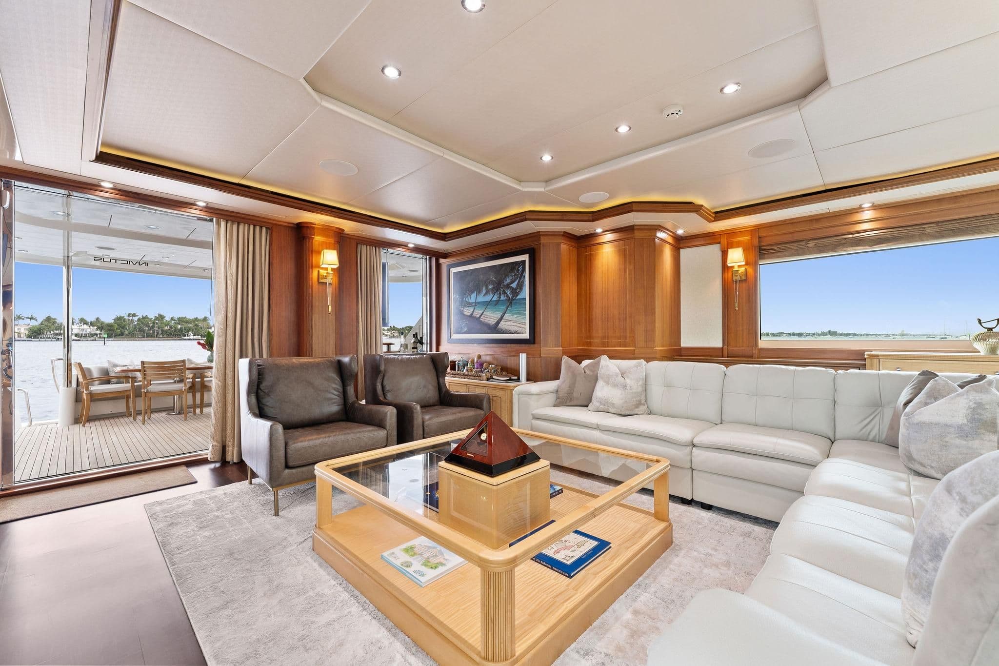 2006 Palmer Johnson 123FT for Sale in Palm Beach, Florida Flybridge 3