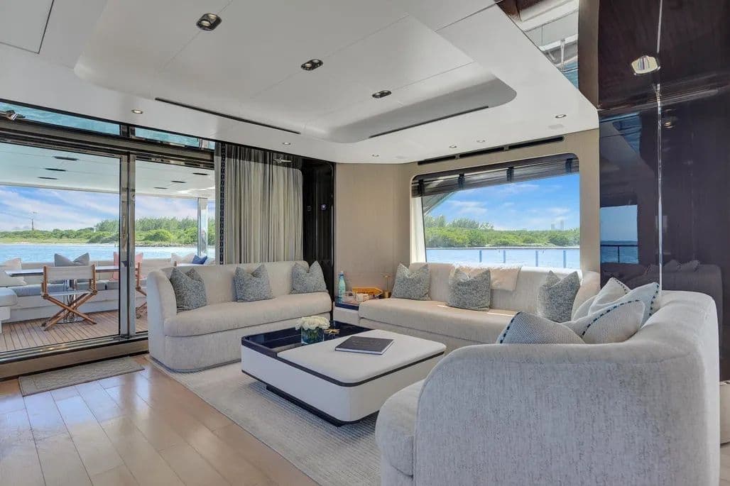 2020 Azimut Grande 27M for Sale in Fort Lauderdale, Florida Flybridge 5