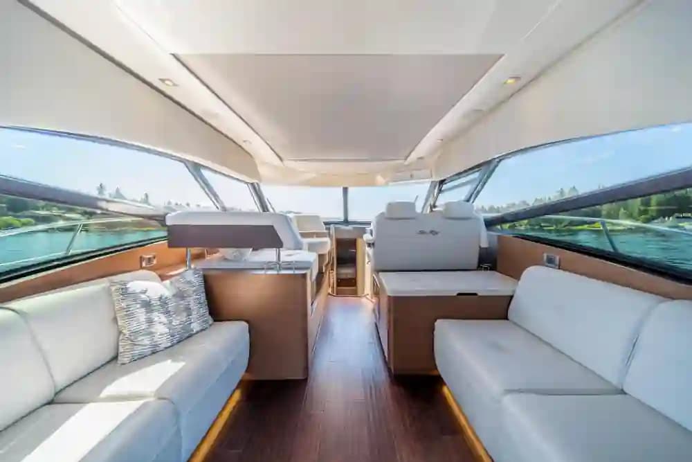 2015 Sea Ray Sundancer 470 Sold in Kirkland, Washington Express Cruiser 2