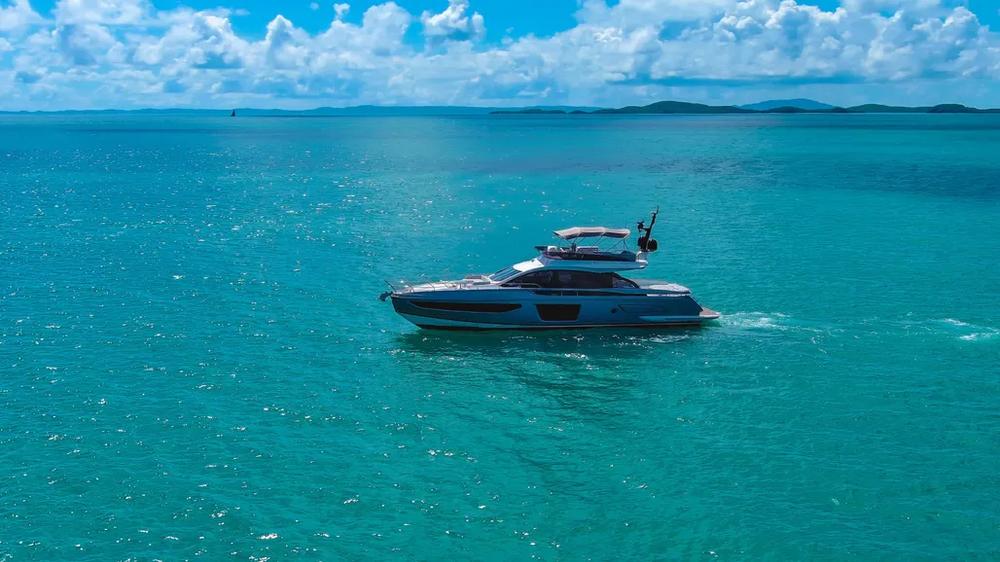 2024-azimut-s7-power-9590255-20241022092156637-1_XLARGE.jpg