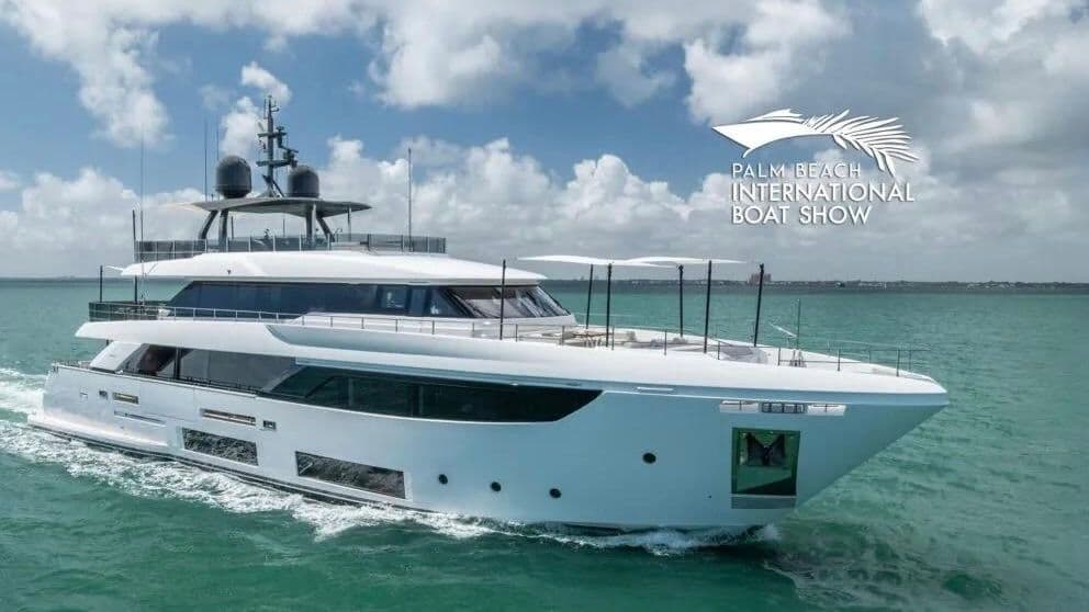 Custom Line Navetta 33 for Sale